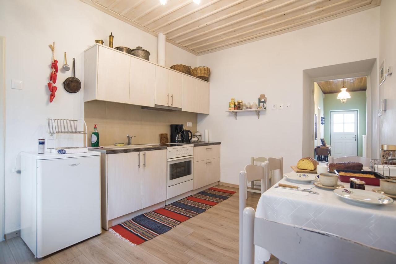 Guesthouse Simou With View 3 Bedrooms Aráhova Kültér fotó